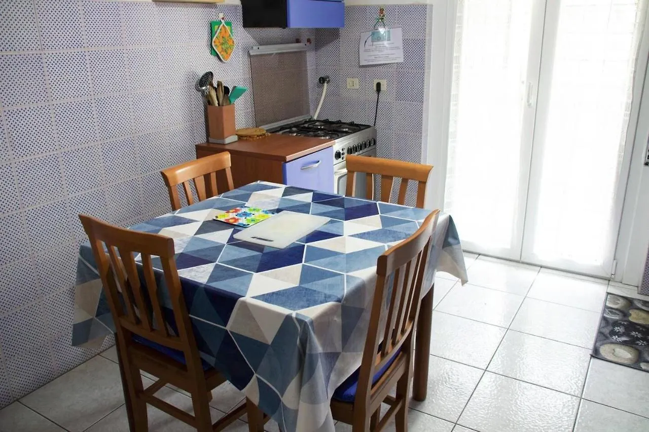 Una Casa A Roma Apartment